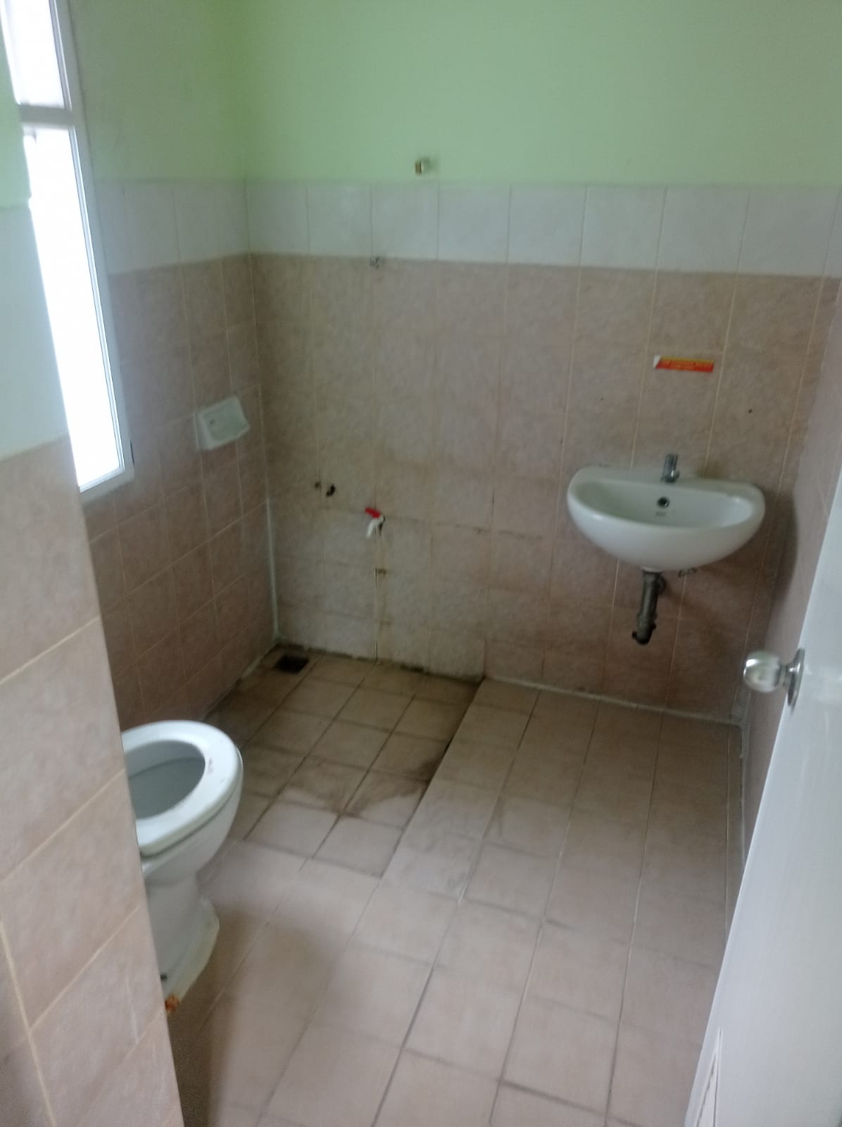 DiSewakan Rumah di Fresno Deltamas Cikarang